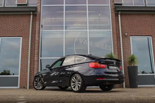 BMW 3-Serie (2016) thumbnail 3