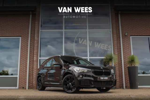 BMW X1 (2016) thumbnail 1