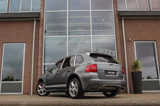 Porsche Cayenne (2005) thumbnail 3