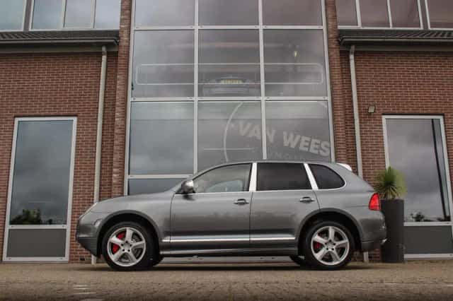 Porsche Cayenne (2005) thumbnail 5