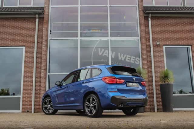 BMW X1 (2017) thumbnail 3