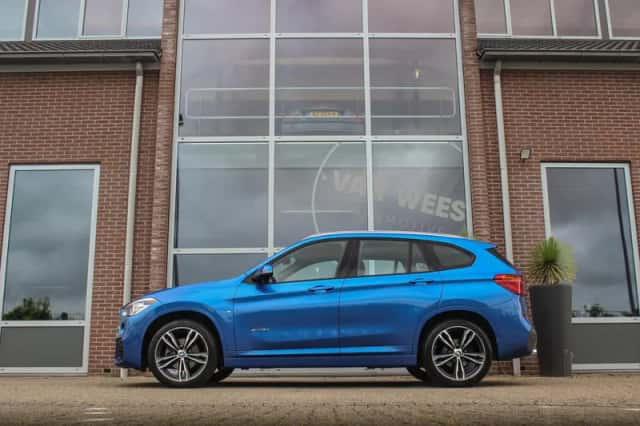 BMW X1 (2017) thumbnail 5
