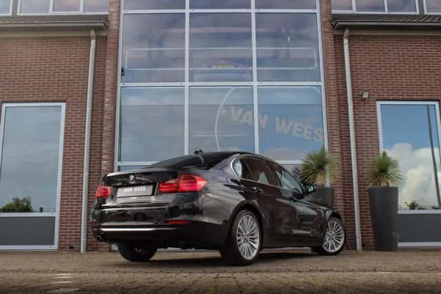 BMW 3-Serie (2014) thumbnail 4