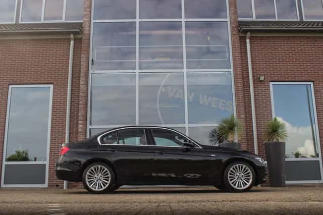 BMW 3-Serie (2014) thumbnail 6