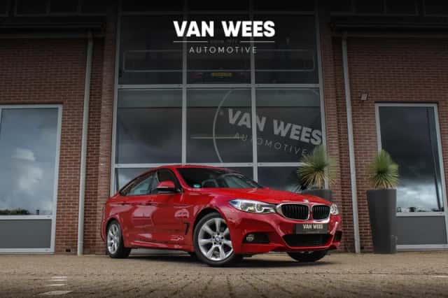 BMW 3-Serie (2018) thumbnail 1