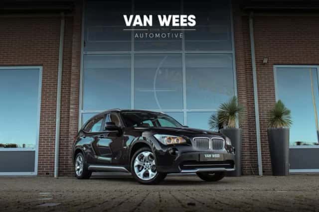BMW X1 (2010) thumbnail 1