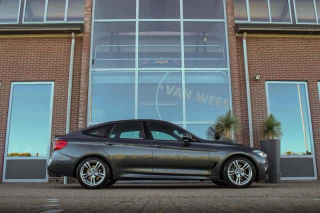 BMW 3-Serie (2013) thumbnail 6