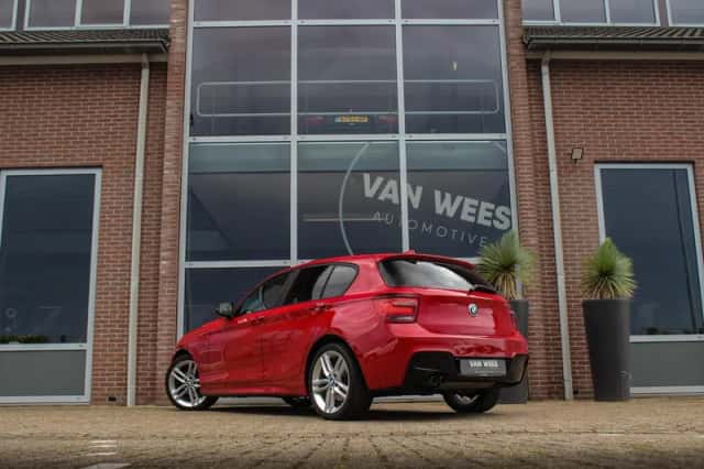 BMW 1-Serie (2012) thumbnail 3