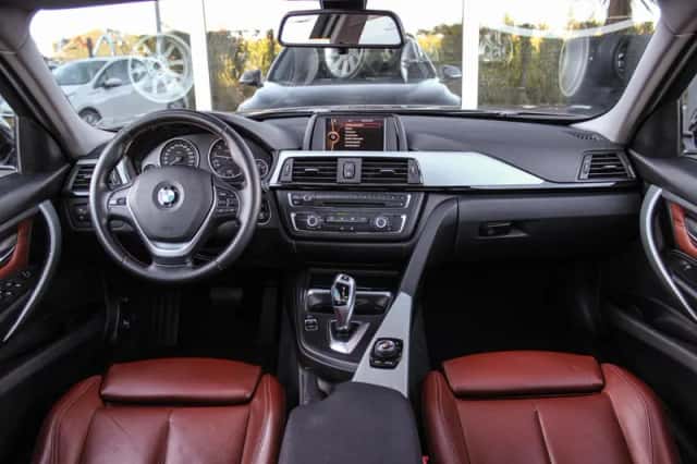 BMW 3-Serie (2012) thumbnail 2