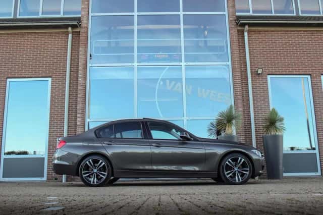 BMW 3-Serie (2012) thumbnail 6