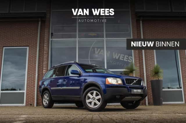 Volvo XC90 (2005) thumbnail 1