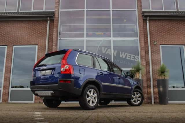 Volvo XC90 (2005) thumbnail 4