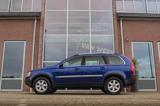 Volvo XC90 (2005) thumbnail 5