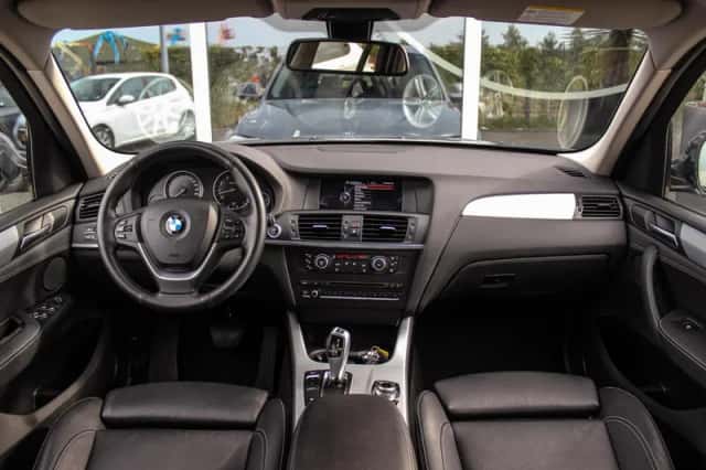 BMW X3 (2014) thumbnail 2