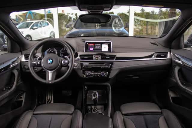 BMW X2 (2020) thumbnail 2
