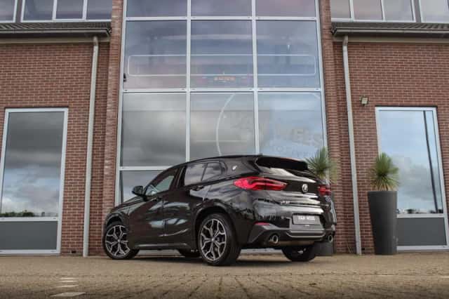 BMW X2 (2020) thumbnail 3