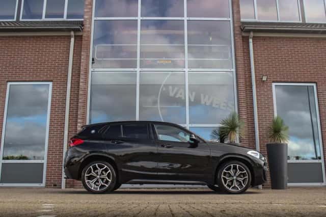 BMW X2 (2020) thumbnail 6