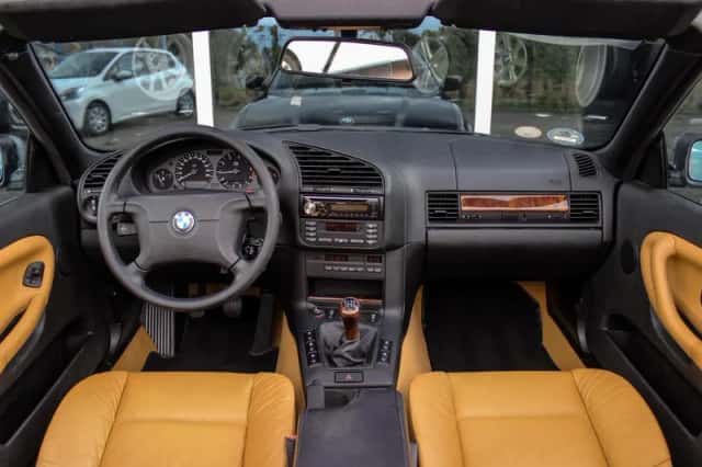 BMW 3-Serie (1999) thumbnail 2