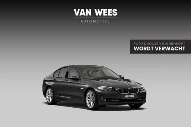 BMW 5-Serie (2010) thumbnail 1