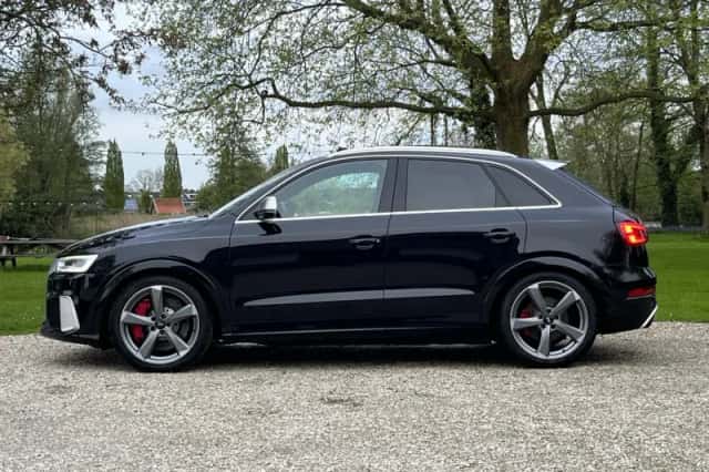 Audi RS Q3 (2015) thumbnail 3
