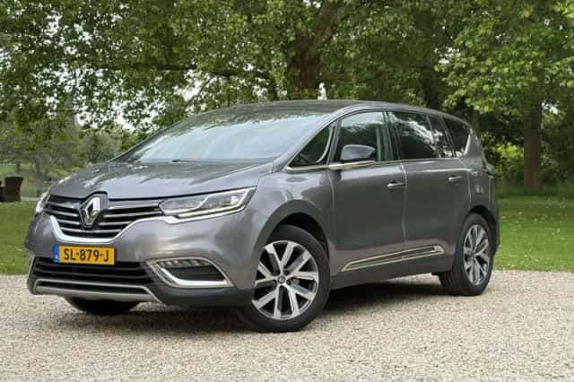 Renault Espace (2015) thumbnail 1