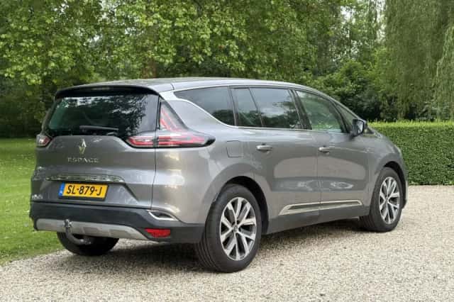 Renault Espace (2015) thumbnail 5