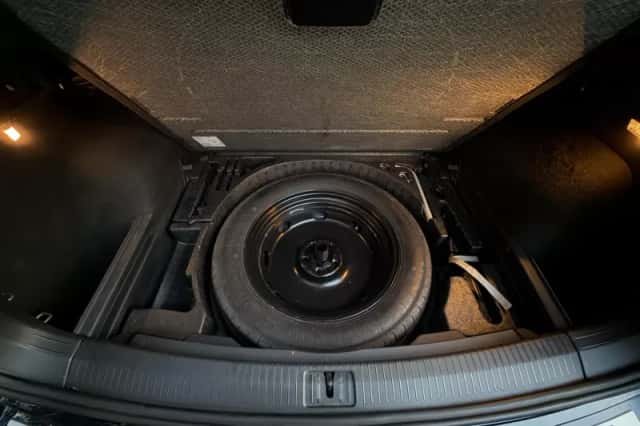 Volkswagen Tiguan (2018) thumbnail 6