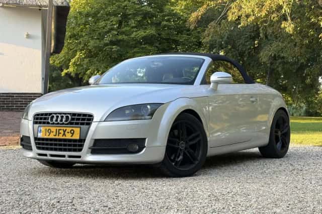 Audi TT (2008) thumbnail 1