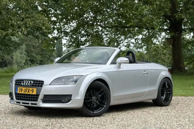 Audi TT (2008) thumbnail 3
