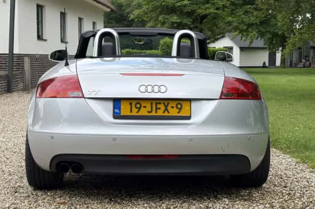 Audi TT (2008) thumbnail 5