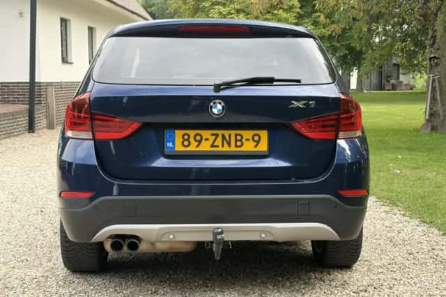 BMW X1 (2013) thumbnail 5