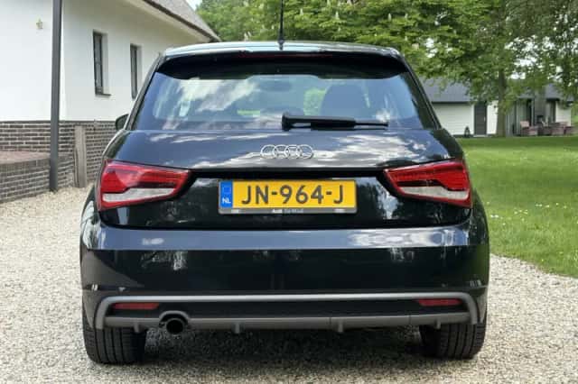 Audi A1 (2016) thumbnail 5