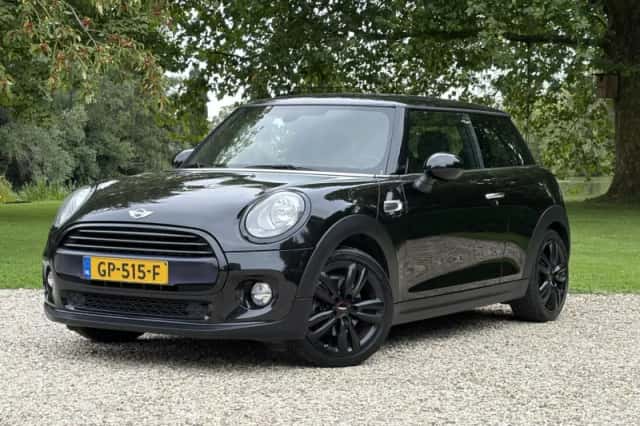 MINI Cooper (2015) thumbnail 1
