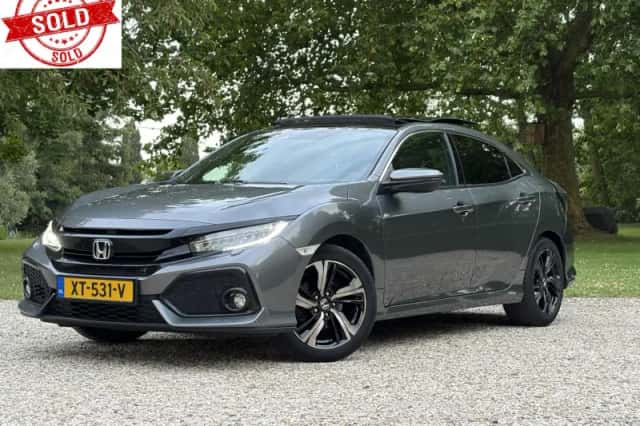 Honda Civic (2019) thumbnail 1