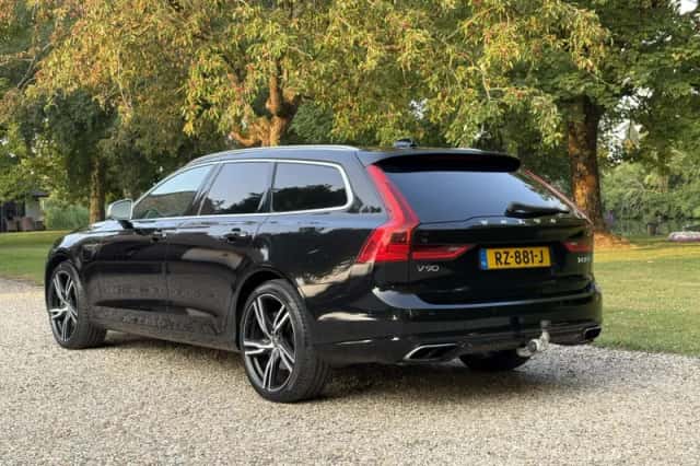 Volvo V90 (2018) thumbnail 4
