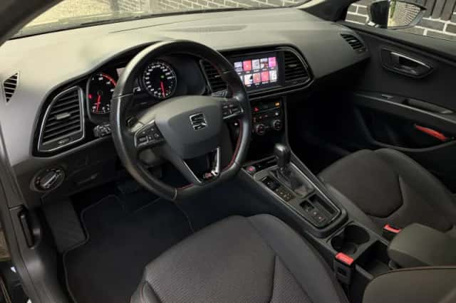 SEAT Leon (2019) thumbnail 6