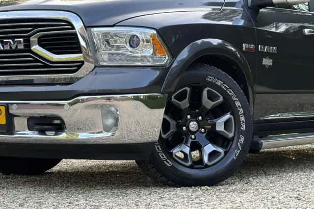 Dodge RAM (2019) thumbnail 2