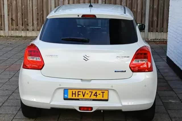 Suzuki Swift (2021) thumbnail 5