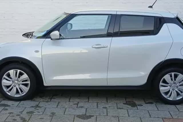 Suzuki Swift (2018) thumbnail 2
