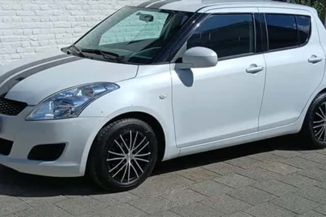 Suzuki Swift (2013) thumbnail 3