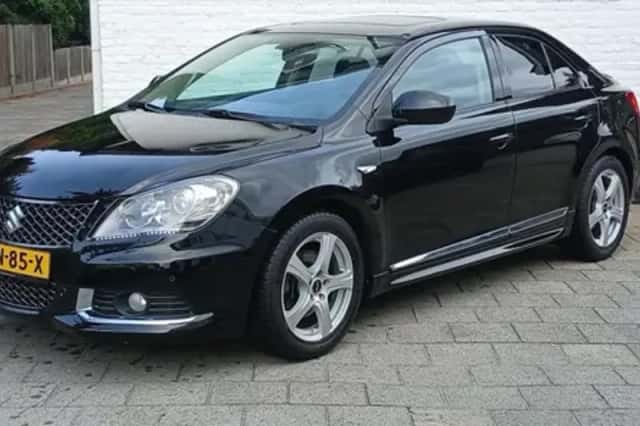 Suzuki Kizashi (2012) thumbnail 1