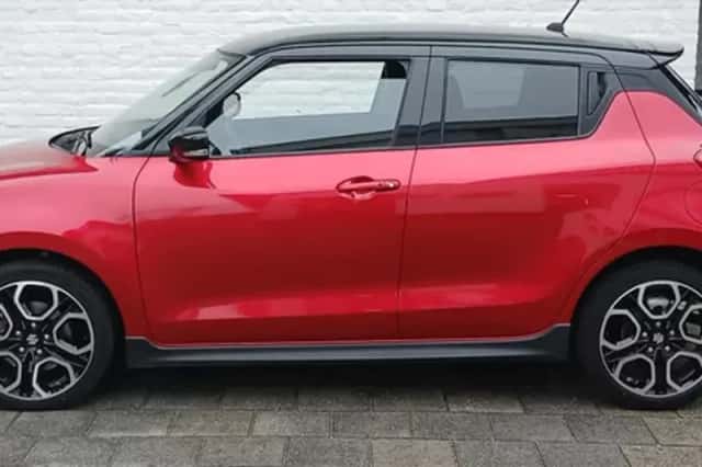 Suzuki Swift (2022) thumbnail 2