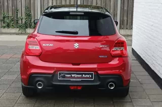 Suzuki Swift (2022) thumbnail 5
