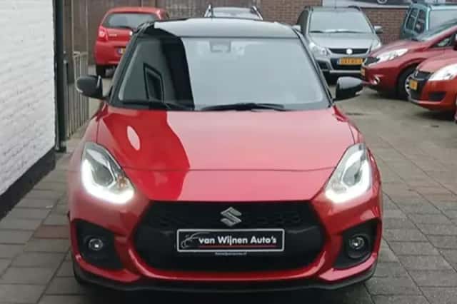 Suzuki Swift (2022) thumbnail 6
