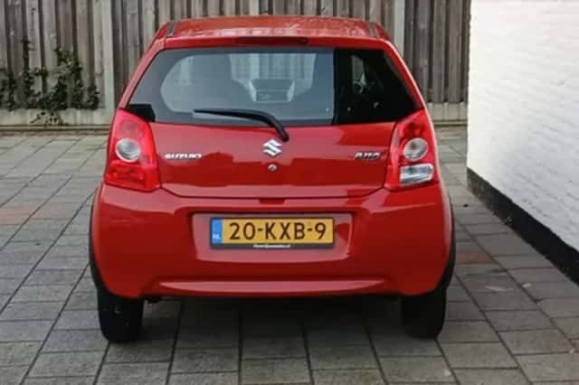 Suzuki Alto (2010) thumbnail 5