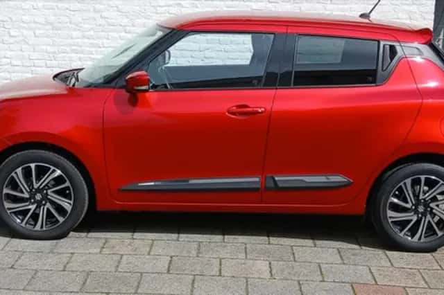 Suzuki Swift (2022) thumbnail 2
