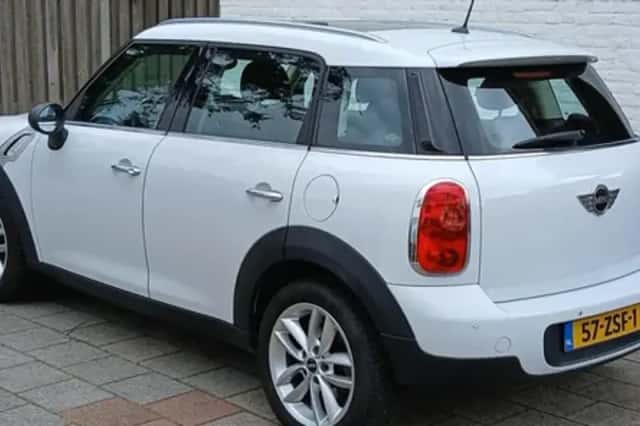 MINI Countryman (2013) thumbnail 4