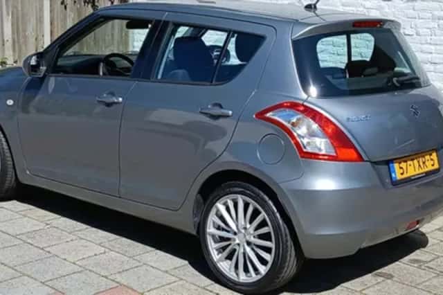 Suzuki Swift (2012) thumbnail 4