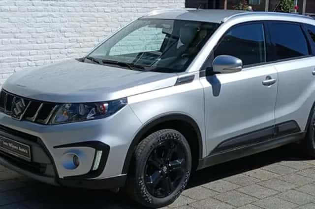 Suzuki Vitara (2016) thumbnail 3