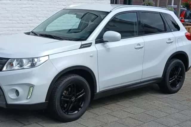 Suzuki Vitara (2016) thumbnail 1